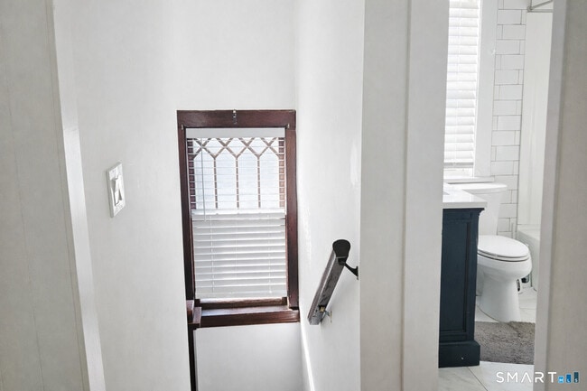 Building Photo - 34 Harlem Ave