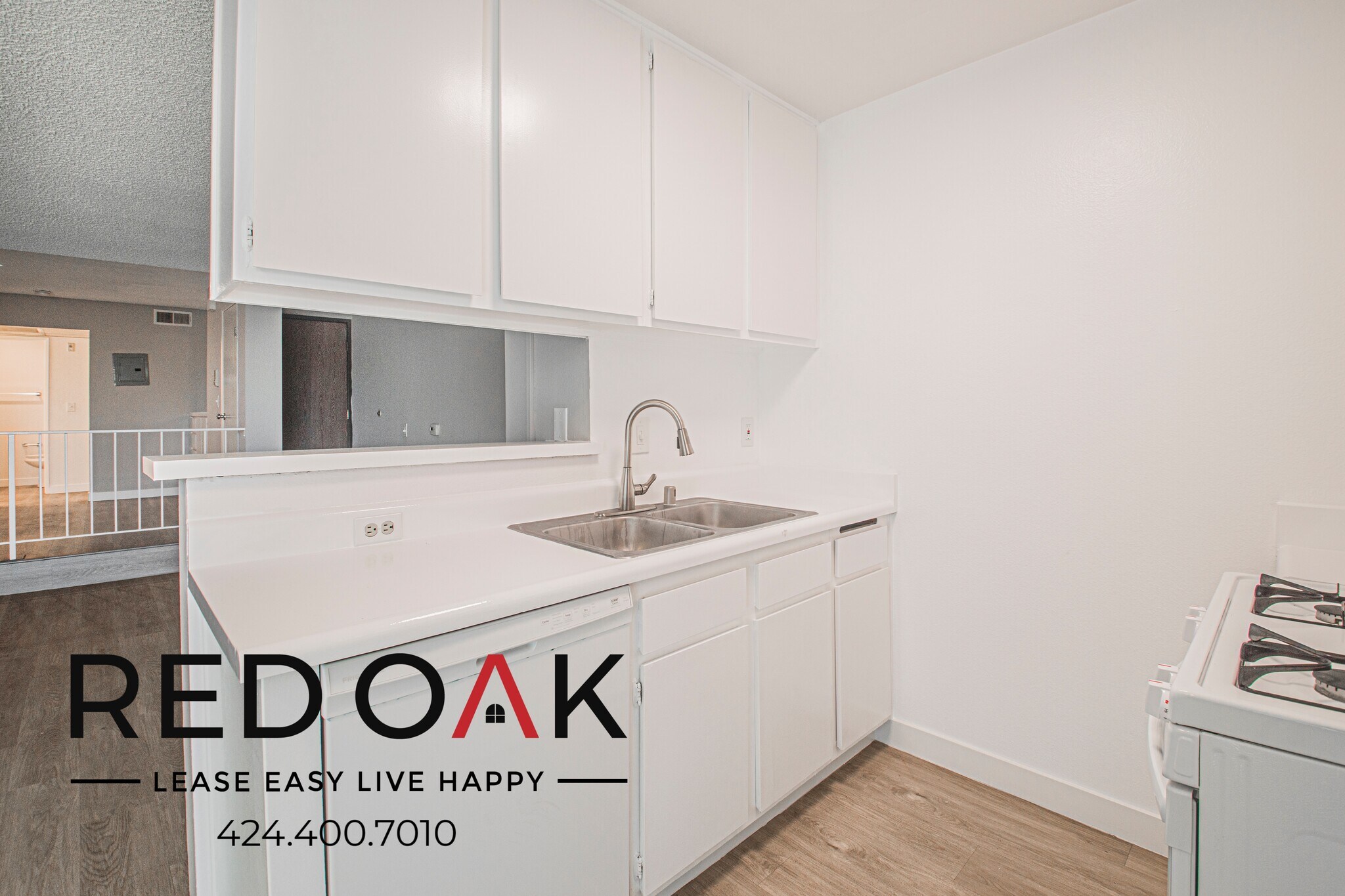 Building Photo - 8309 Cedros Ave