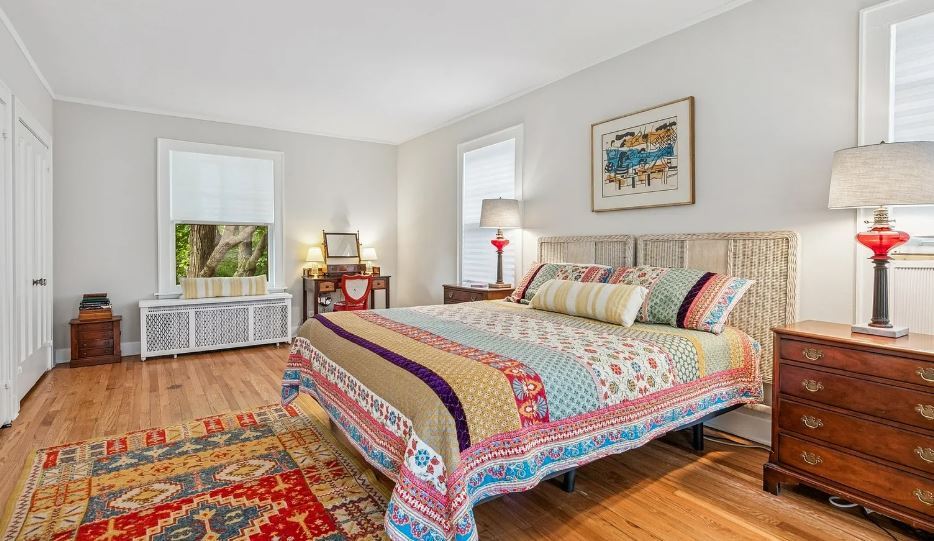 Building Photo - 820 N Oak Park Ave