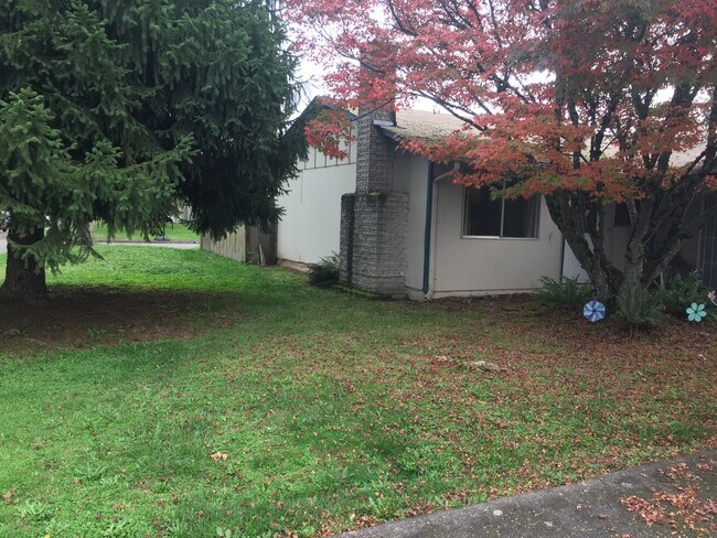 Building Photo - 1754 Rainbow Loop