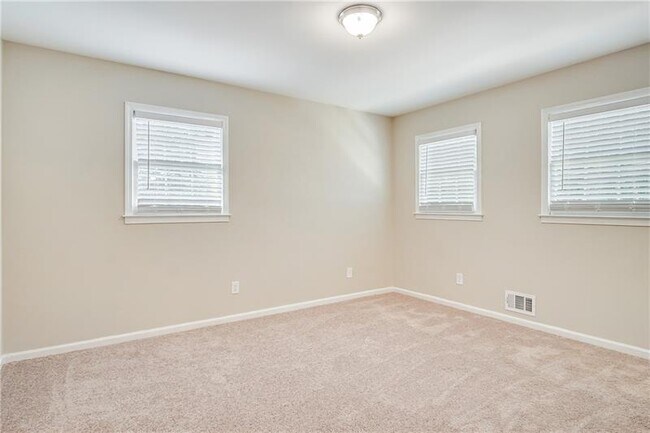 Building Photo - 8401 Union Grove Rd