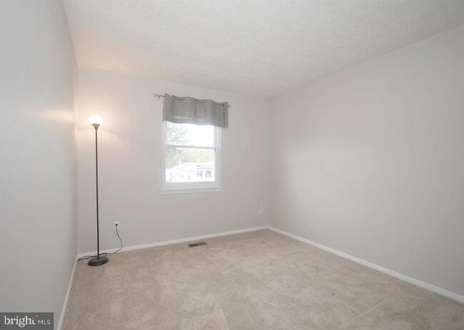 Building Photo - 22 Pike Hall Pl