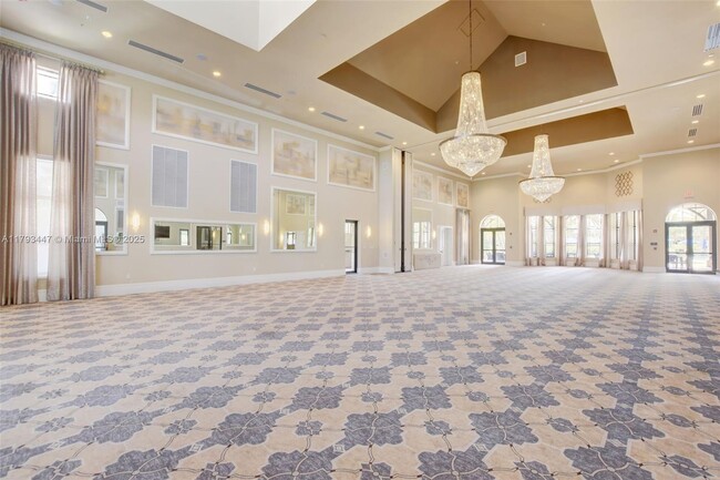 Building Photo - 8840 S Miralago Way