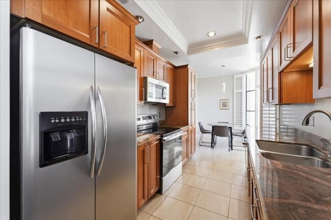 Building Photo - 11 Hayward Ave