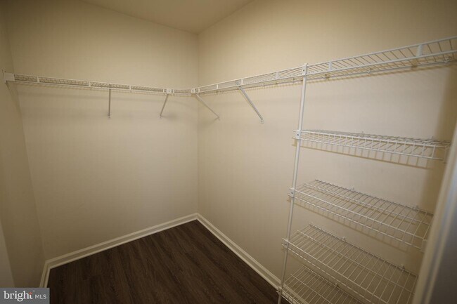 Building Photo - 45090 Brae Terrace