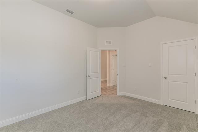Building Photo - 1405 Bentwood Dr