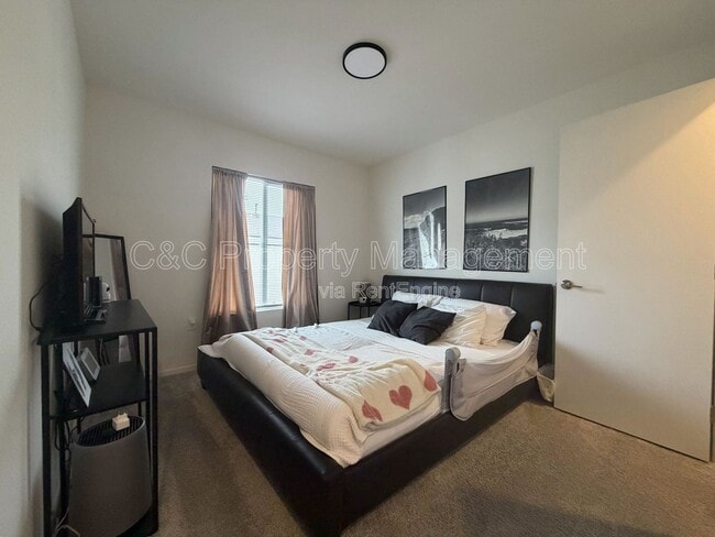 Building Photo - 324 Citrine Trl