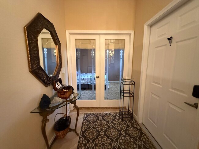 Building Photo - 328 W Coral Trace Cir