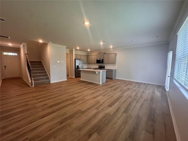 Building Photo - 22 Berryville Dr