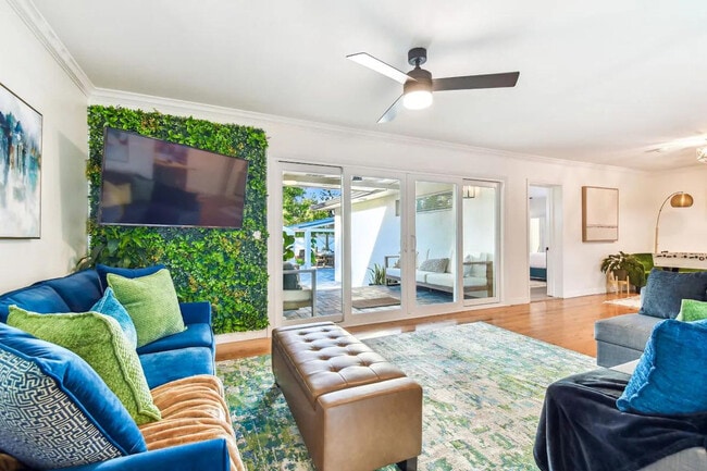 Building Photo - 1107 W Braddock St