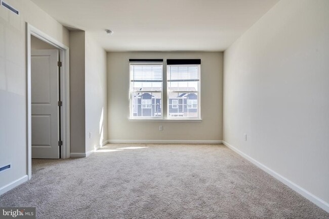 Building Photo - 69 Nelsons Wy