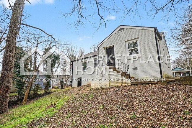 Building Photo - 316 Henry Aaron Ave SW