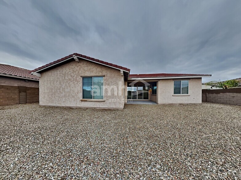 Building Photo - 18251 W Thunderhill Pl