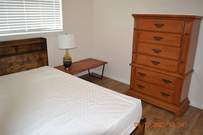Building Photo - 4007 Sand Terrace Dr