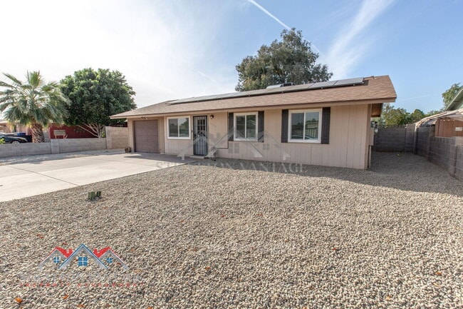 Building Photo - 1314 S 78th St