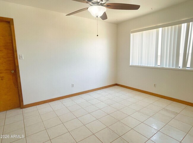 Building Photo - 35424 N 15th Ave