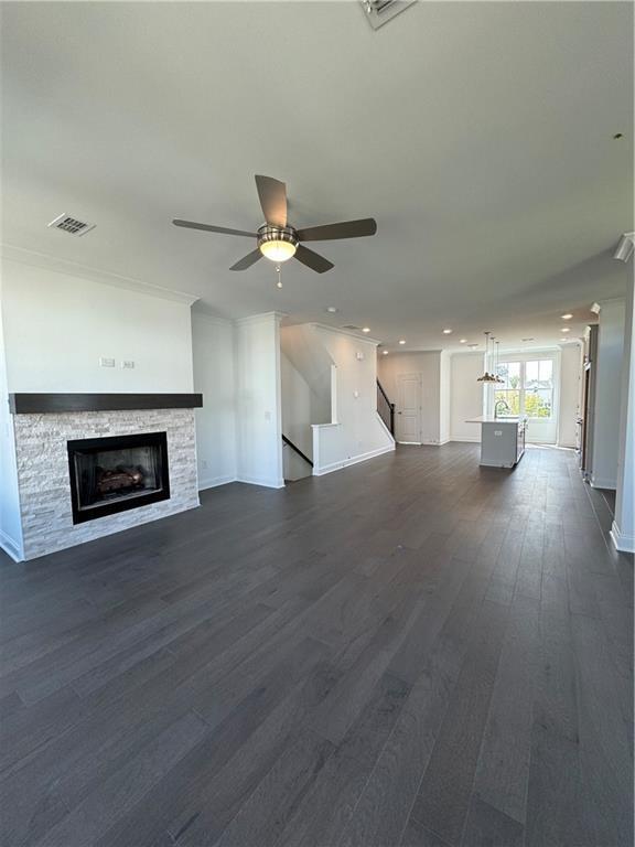 Building Photo - 1112 Larkin Dr