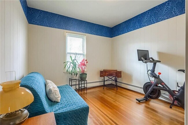 Bedroom 3 - 60 Maplewood Ave