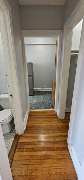 Building Photo - 4613 N Beacon St