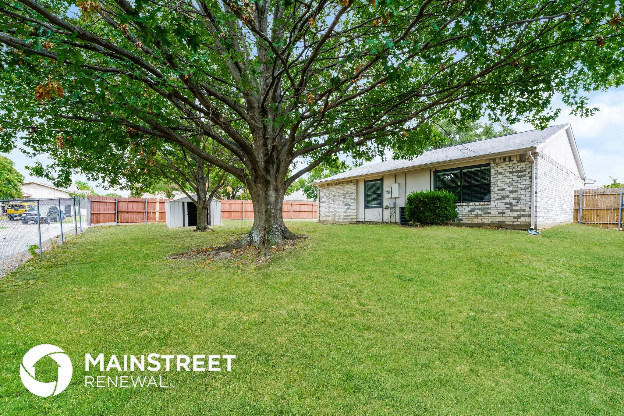 Building Photo - 4248 Driscoll Dr