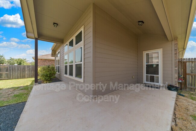 Building Photo - 7935 Headwaters Trail