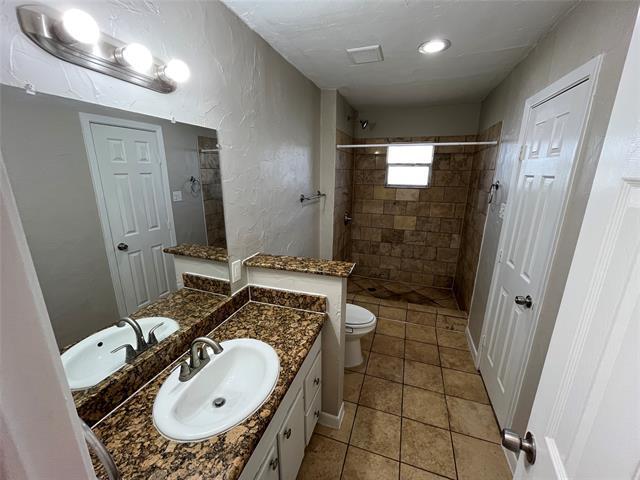 Building Photo - 926 Warren Way