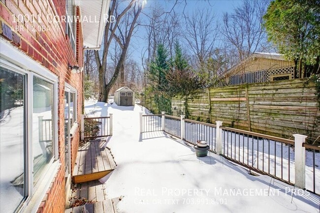 Building Photo - 10011 Cornwall Rd