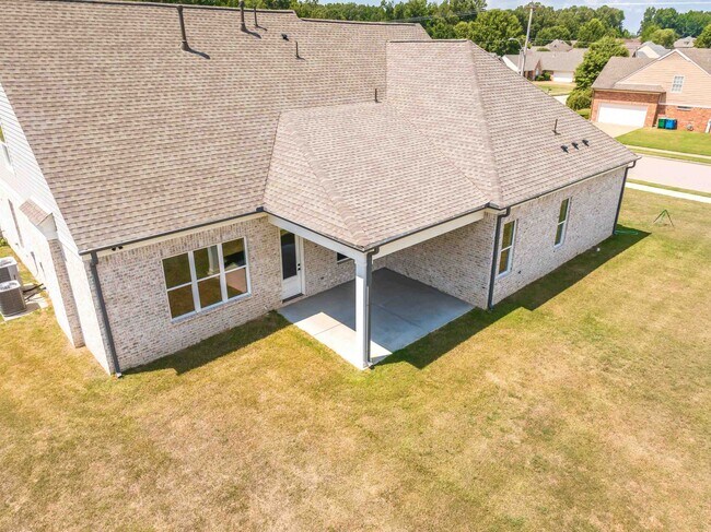 Building Photo - 5056 Jon Oak Dr