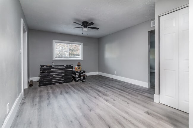 Building Photo - 511 Gresham Park Dr