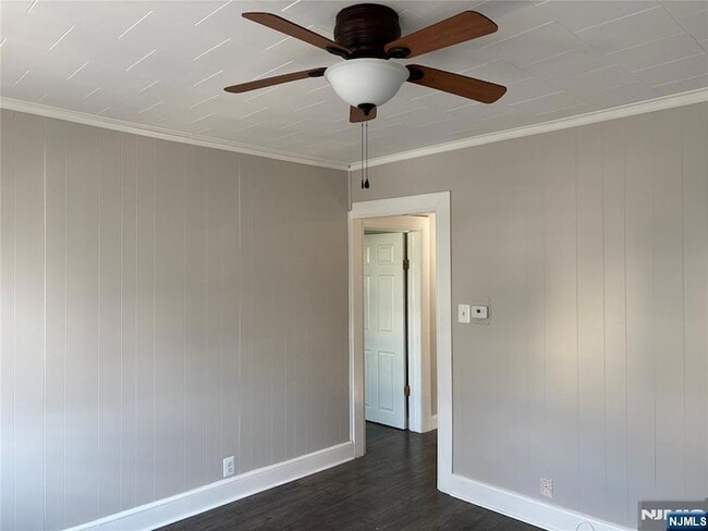 Building Photo - 106 Grand St