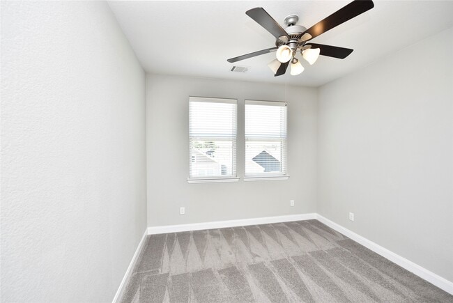 Building Photo - 5502 Camaguey St