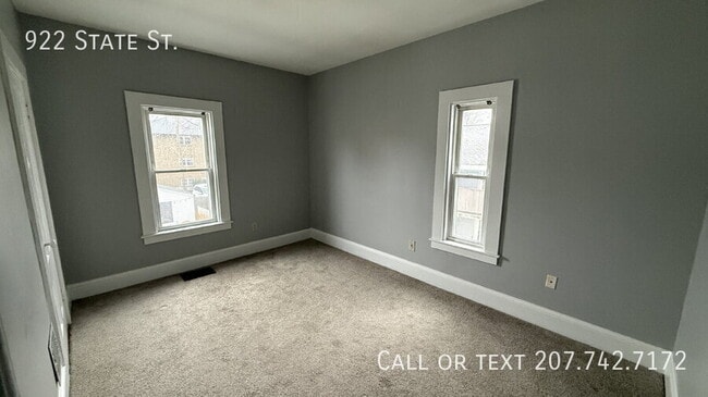 Building Photo - 922 State Street