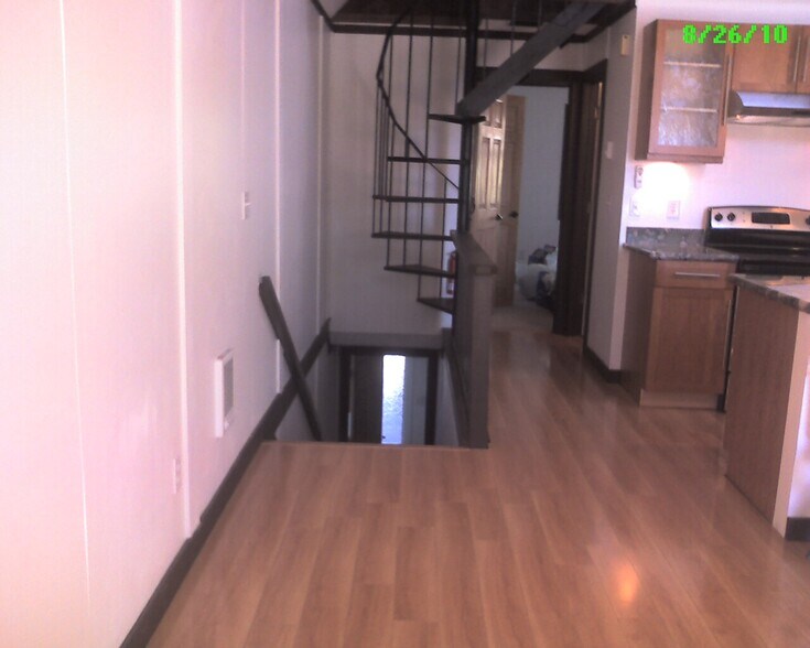 Stairway - 989 Tahoe Boulevard