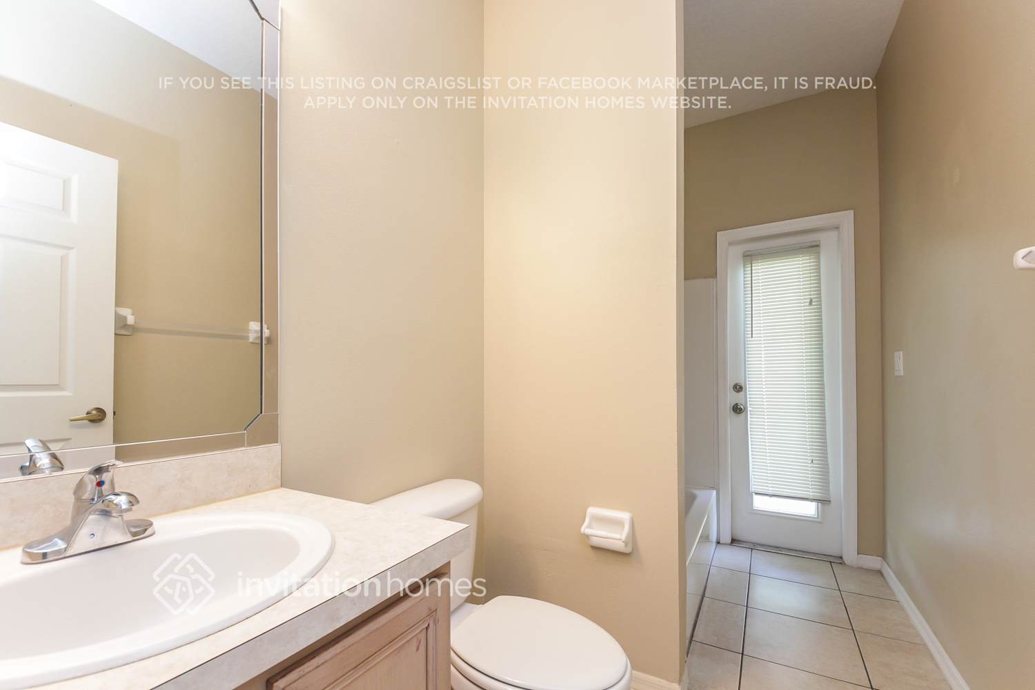 Building Photo - 16000 Arrowhead Trail