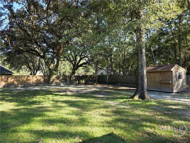 Building Photo - 109 Ashley Dr