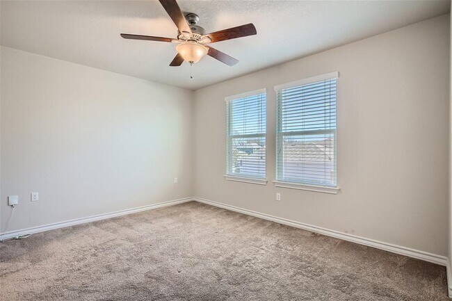 Building Photo - 1604 Los Olivios Wy
