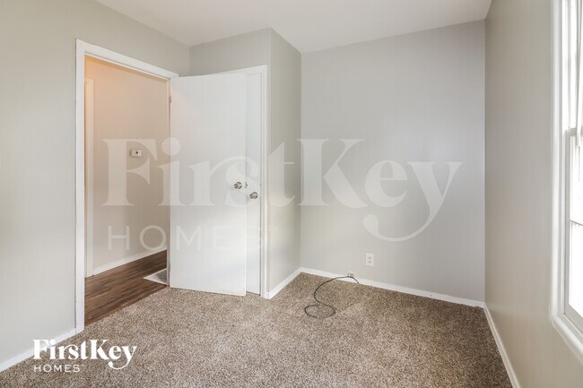 Building Photo - 9312 Stark Ave