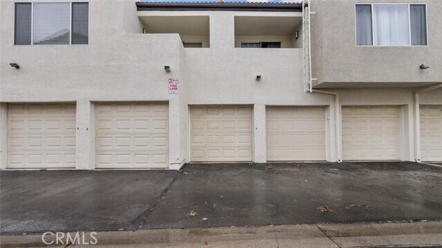 Building Photo - 24491 Valle Del Oro