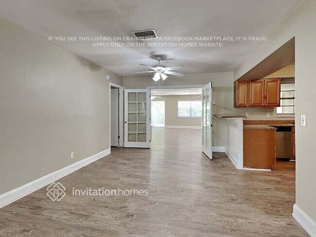 Building Photo - 7321 Egypt Lake Dr