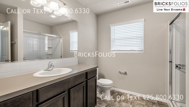 Building Photo - 18703 106th Ave Ct E