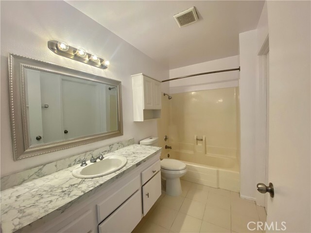 Building Photo - 184 Lemon Grove