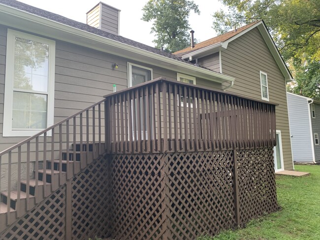 Back deck - 2541 Danielle Ct