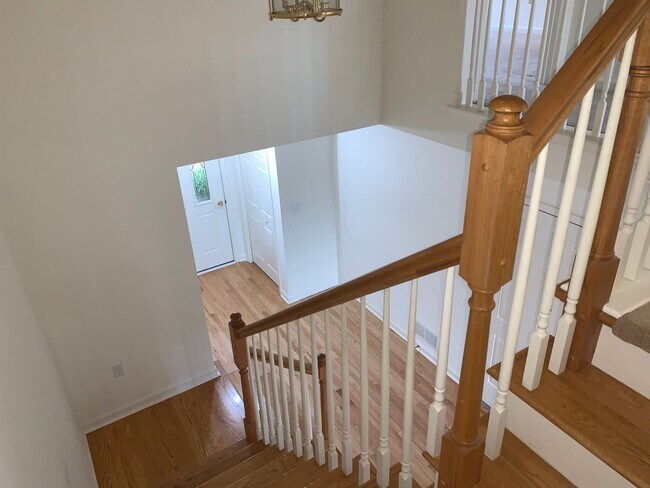 Building Photo - Don't Miss Out On This New Cumberland Town-Home For Rent, 3 Stories/3 Bedrooms/2.5 Bathroom In We...