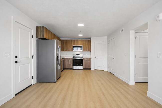 Building Photo - 989 E Ella Ln