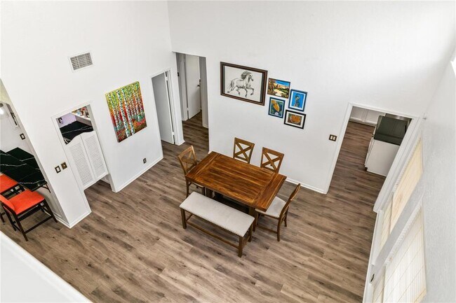 Building Photo - 13818 Menasco Ct