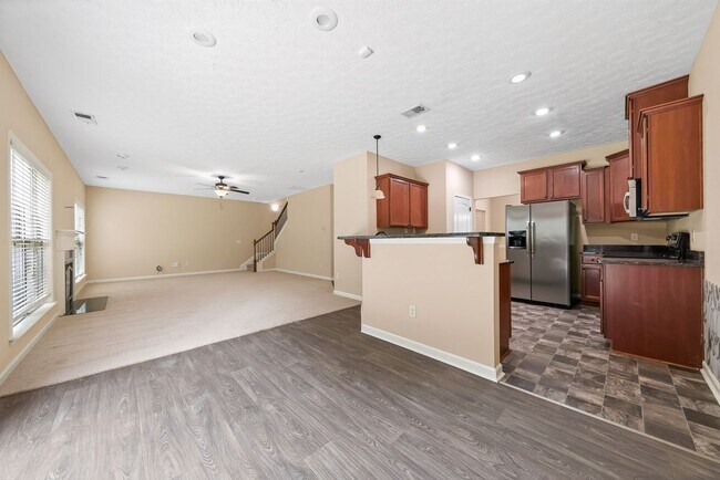 Building Photo - Phenix City, Ft. Benning, Columbus,