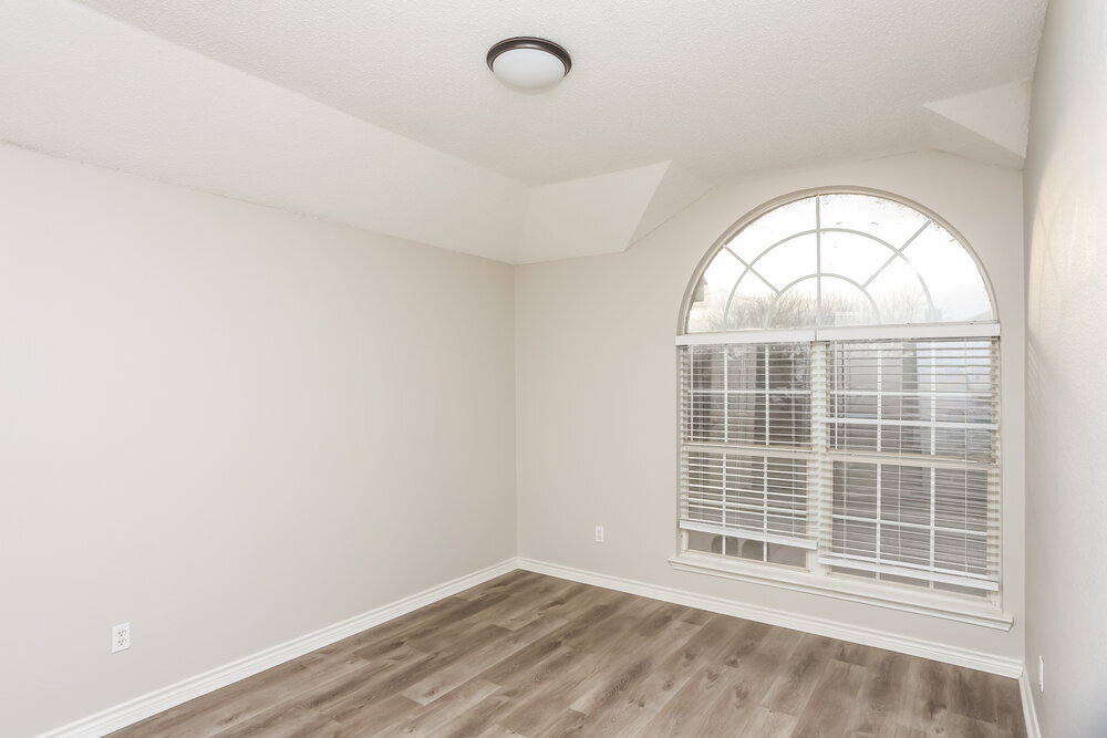 Building Photo - 1530 Aberdeen Dr