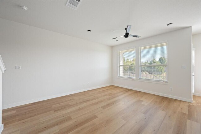 Building Photo - 2600 Gattis School Rd