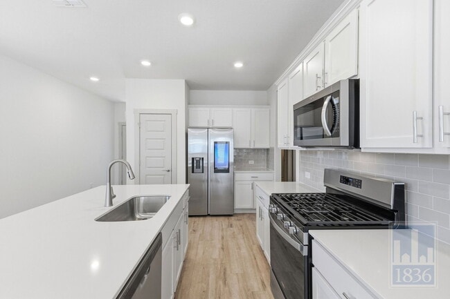 Building Photo - 8129 Linnie Ln