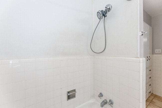 Building Photo - Wonderful 3/2/2 for Rent!